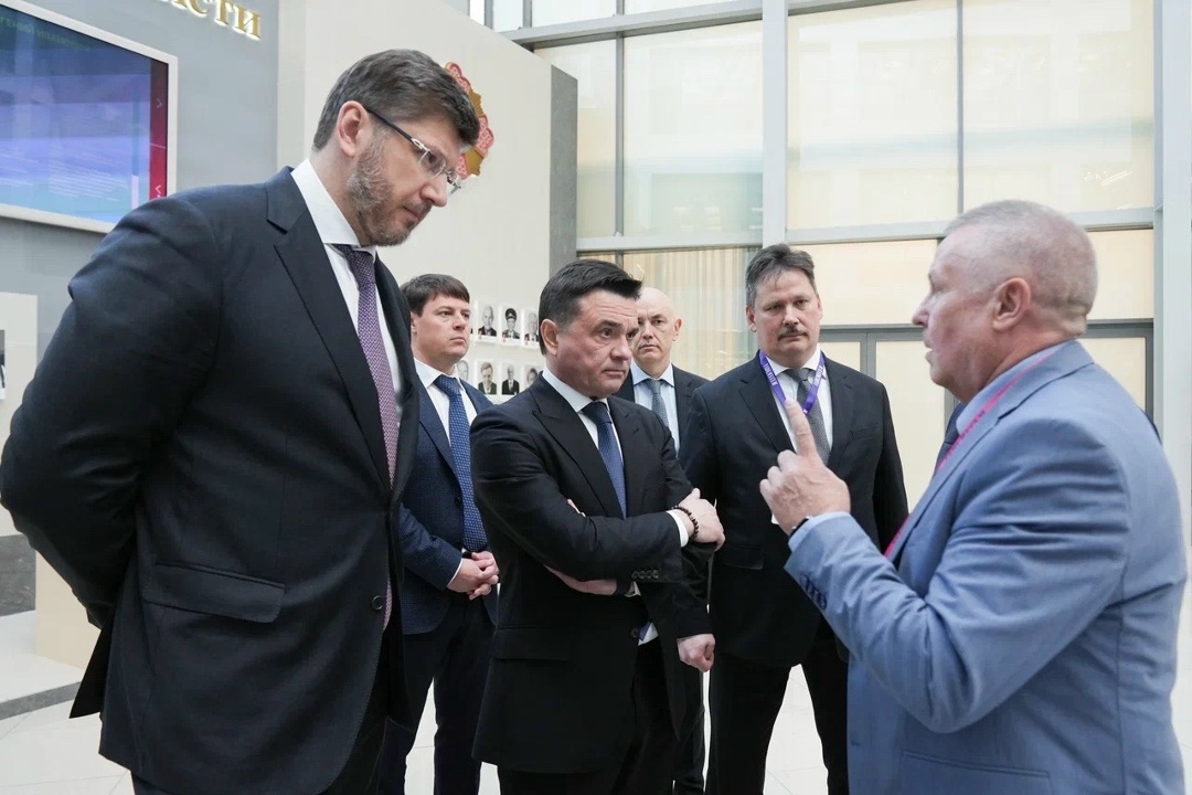 Представители Минстроя России приняли участие в пленарной сессии форума «Эффективная РСО: от стандарта к цифре и качеству»