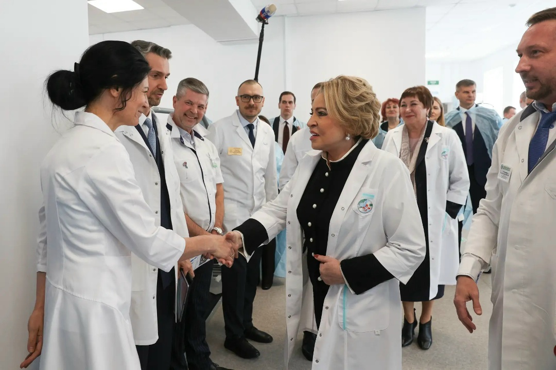 Валентина Матвиенко ознакомилась с работой Курганской областной клинической больницы и ходом строительства здания поликлиники при ней
