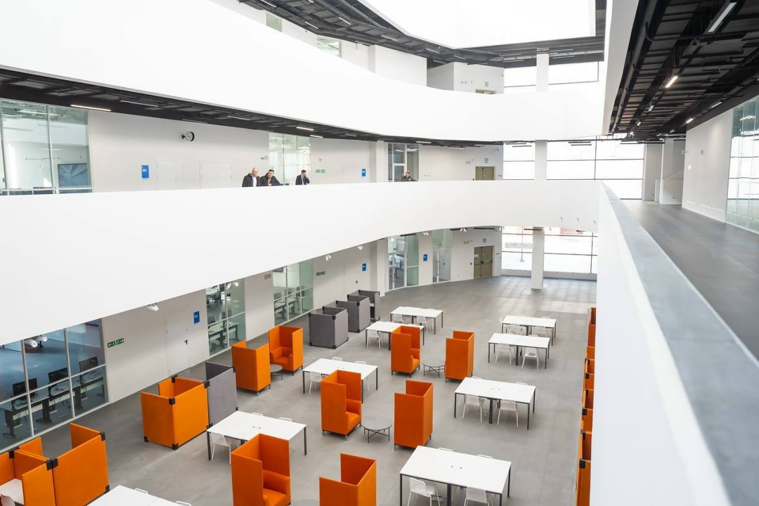 Валерий Фальков оценил развитие научно-образовательной инфраструктуры Свердловской области.