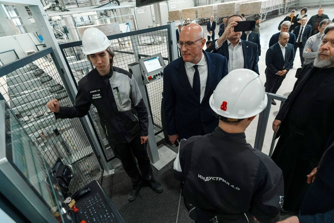Дмитрий Чернышенко оценил инфраструктуру производственно-образовательного центра «Алабуга Политех» и особой экономической зоны «Алабуга».