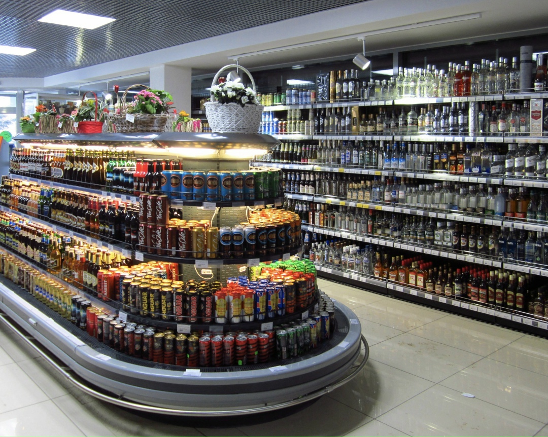 Минфин планирует с 1 мая повысить пошлины на крепкий алкоголь из недружественных стран с 3 евро до 5 евро за 1 литр спирта,пишет «Коммерсантъ» со ссылкой на…