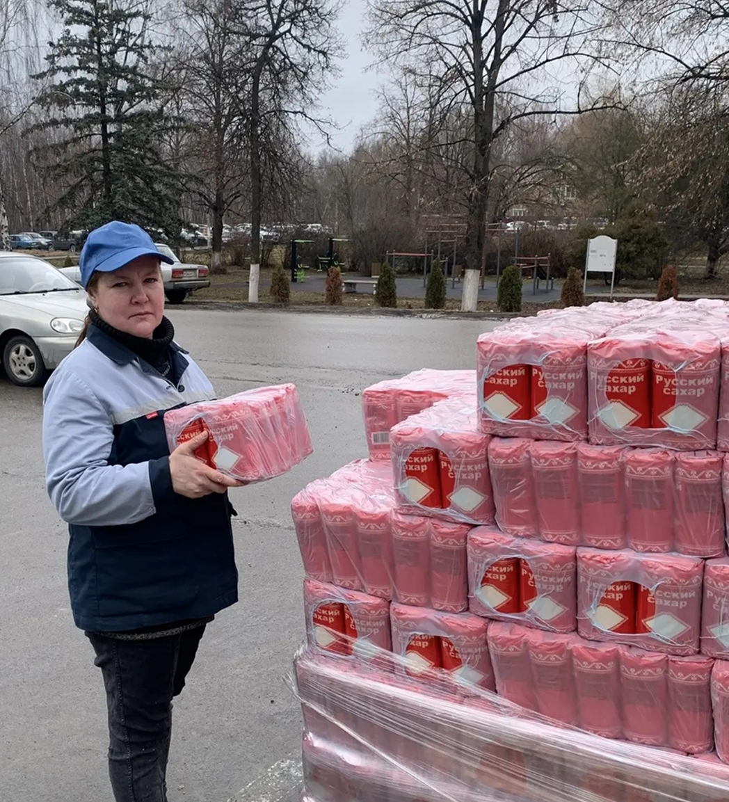 Вот как проходит выдача сахара на наших заводах — каждый раз по‑своему, но всегда с теплом и гордостью