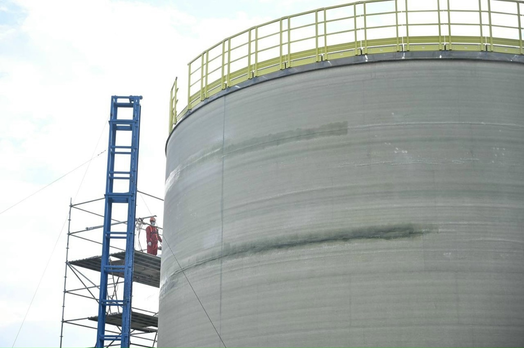 Композитный рекорд Татнефти В Татарстане установлен промышленный рекорд — «Татнефть-Пресскомпозит» построил первый в России вертикальный цельнокомпозитный…