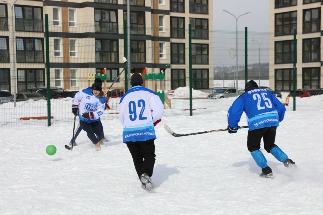 ТРЕНИРОВКА ХОККЕИСТОВ Наша хоккейная команда «Гелий» отлично выступила в Южно-Сахалинске, на зимней Спартакиаде дальневосточных компаний Группы "Газпром"