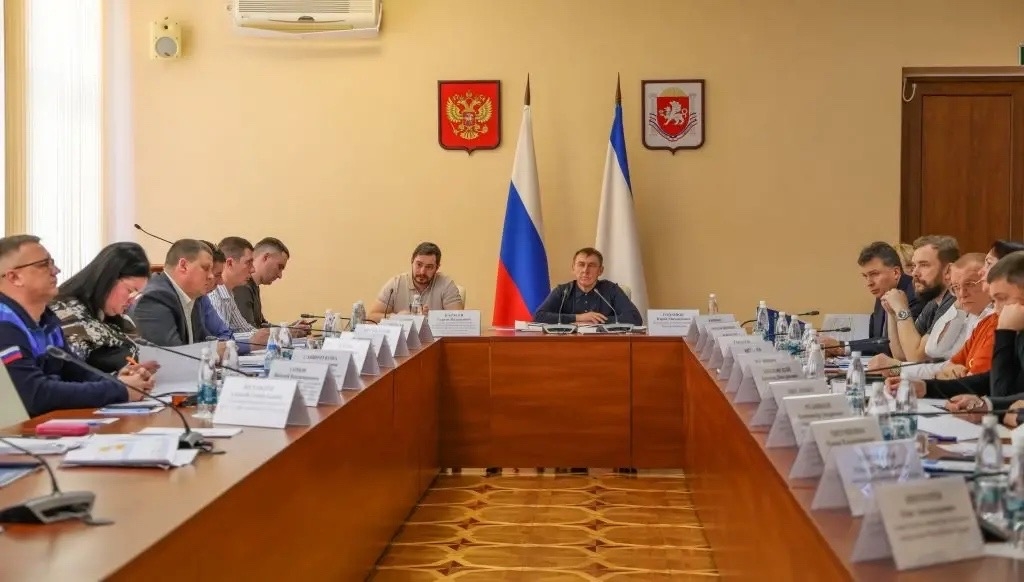 Представители Минстроя России обсудили вопросы комплексного развития Крымского полуострова