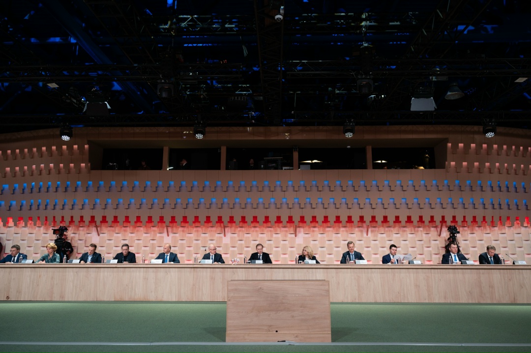 Денис Мантуров и Татьяна Голикова приняли участие в заседании оргкомитета по подготовке к празднованию 80-летия Калининградской области.