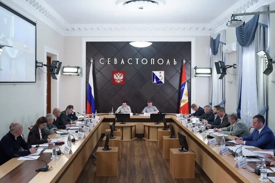 Представители Минстроя России обсудили вопросы всестороннего развития Севастополя