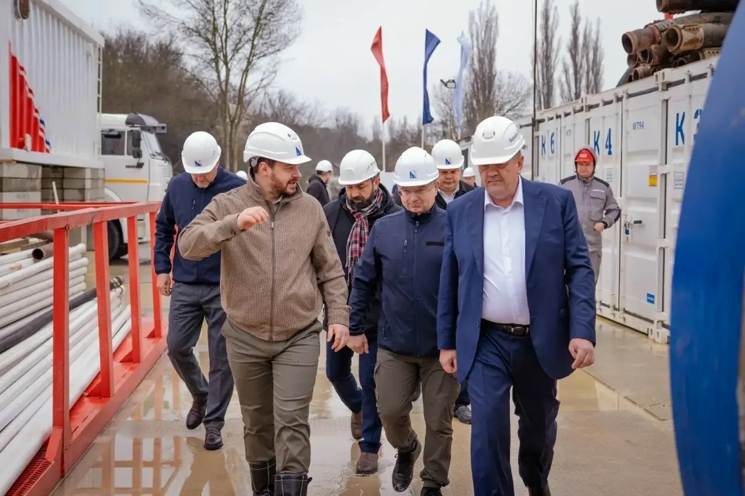 Представители Минстроя России обсудили вопросы всестороннего развития Севастополя