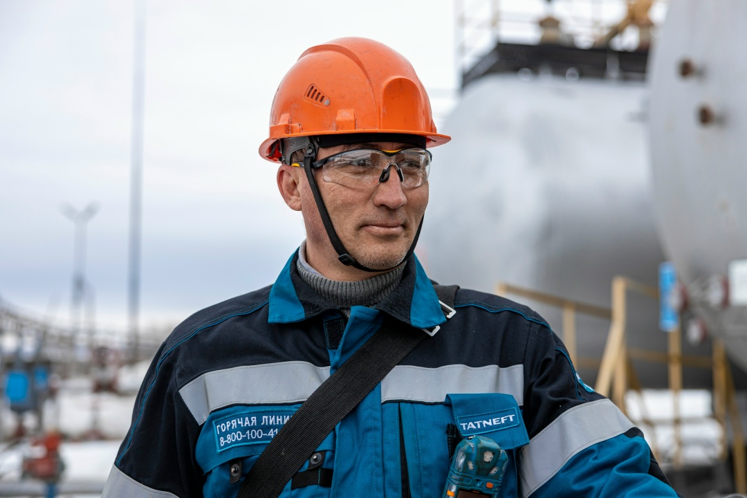 Последнюю неделю марта мы начинаем сразу с двумя героями — отцом и сыном