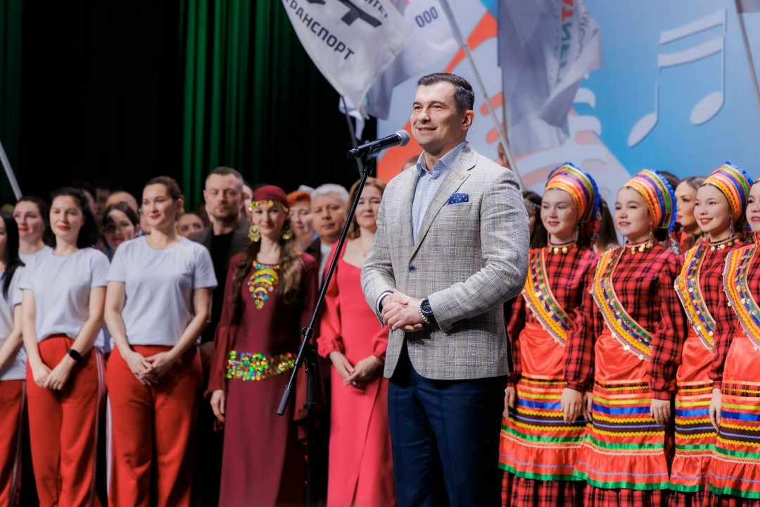 Сцена, которая объединяет Работники Компании — большая творческая семья! Это еще раз доказал «Фестиваль талантов», организованный Татнефть-Профсоюзом.