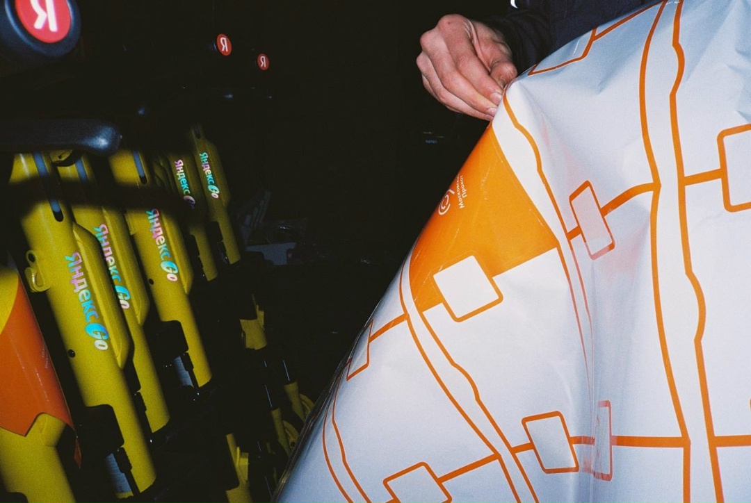 Сезон начинается не на улице. Он начинается здесь