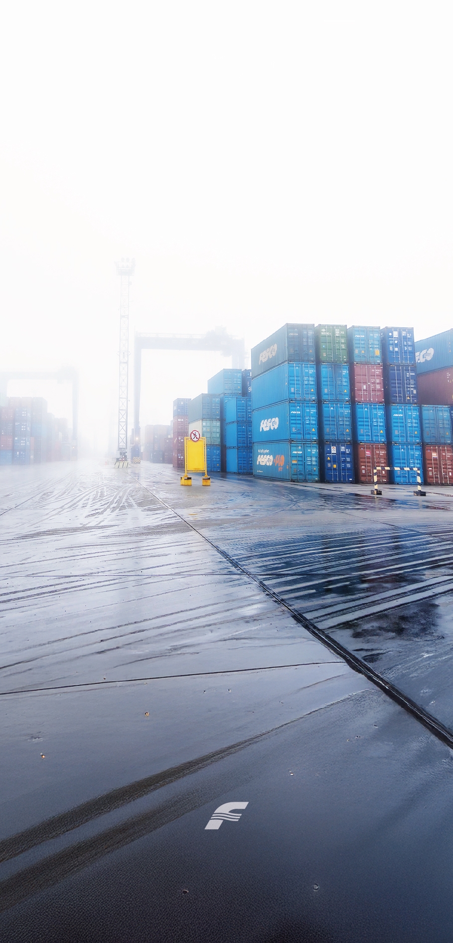 «В своих беспокойных снах я вижу этот порт... ВМТП»