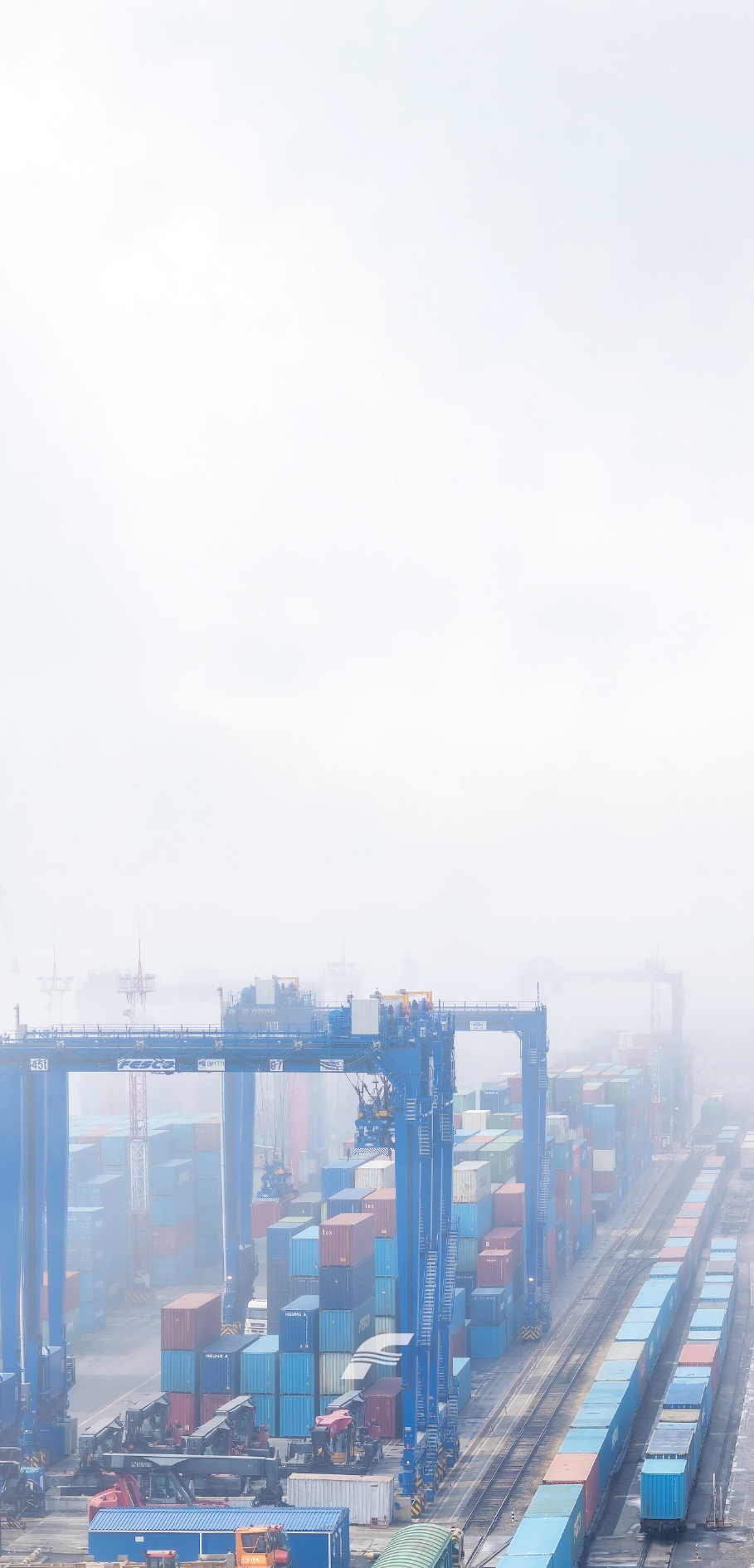 «В своих беспокойных снах я вижу этот порт... ВМТП»