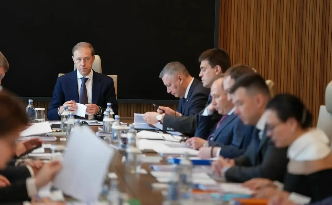 Денис Мантуров возглавил попечительский совет Фонда развития инновационного научно-технологического центра «Долина Менделеева».