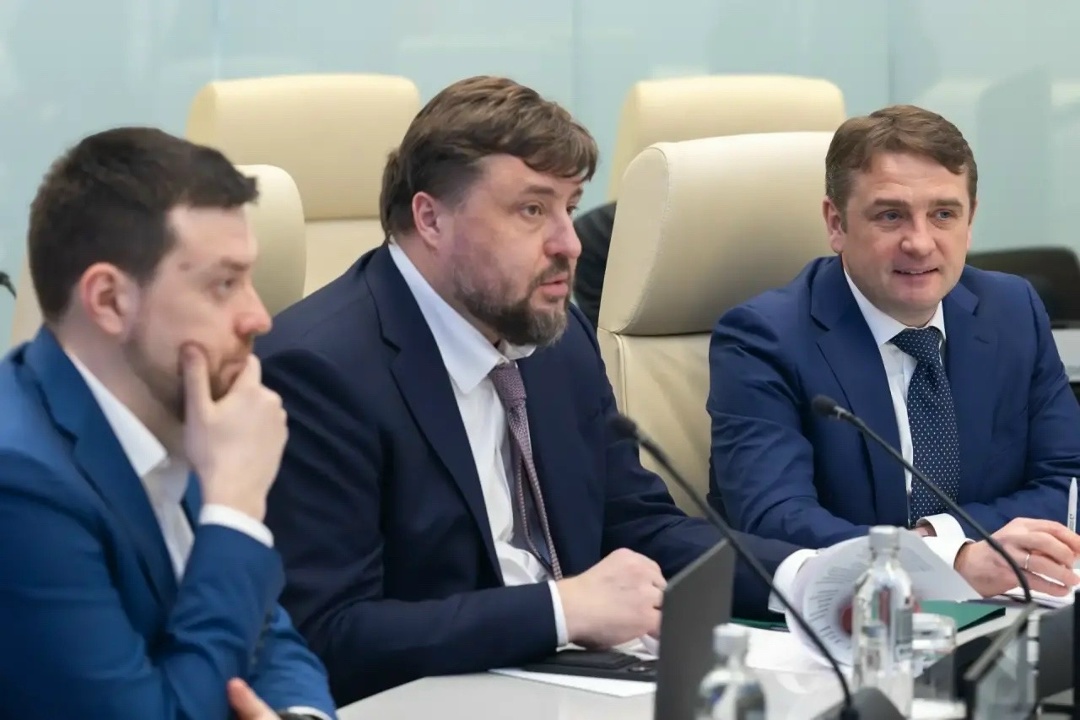 Дмитрий Патрушев: Рыбопромышленникам переданы 55 современных судов, построенных по программе «квот под киль».