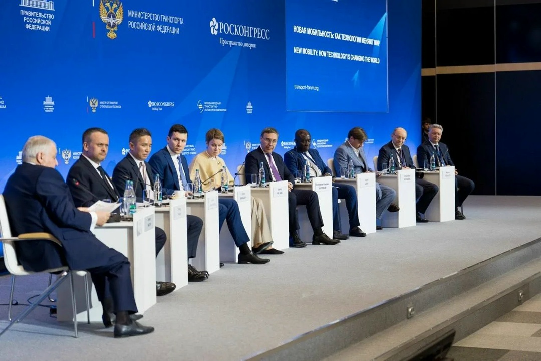 Валерий Фальков: Порядка 700 научно-исследовательских работ в области транспорта реализуется с 2023 года.