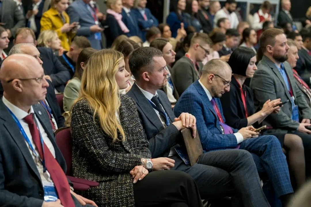 Валерий Фальков: Порядка 700 научно-исследовательских работ в области транспорта реализуется с 2023 года.