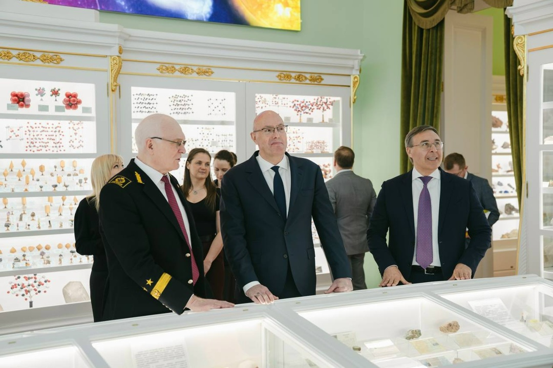 Дмитрий Чернышенко и Валерий Фальков оценили научно-технологические разработки Санкт-Петербургского горного университета императрицы Екатерины II.