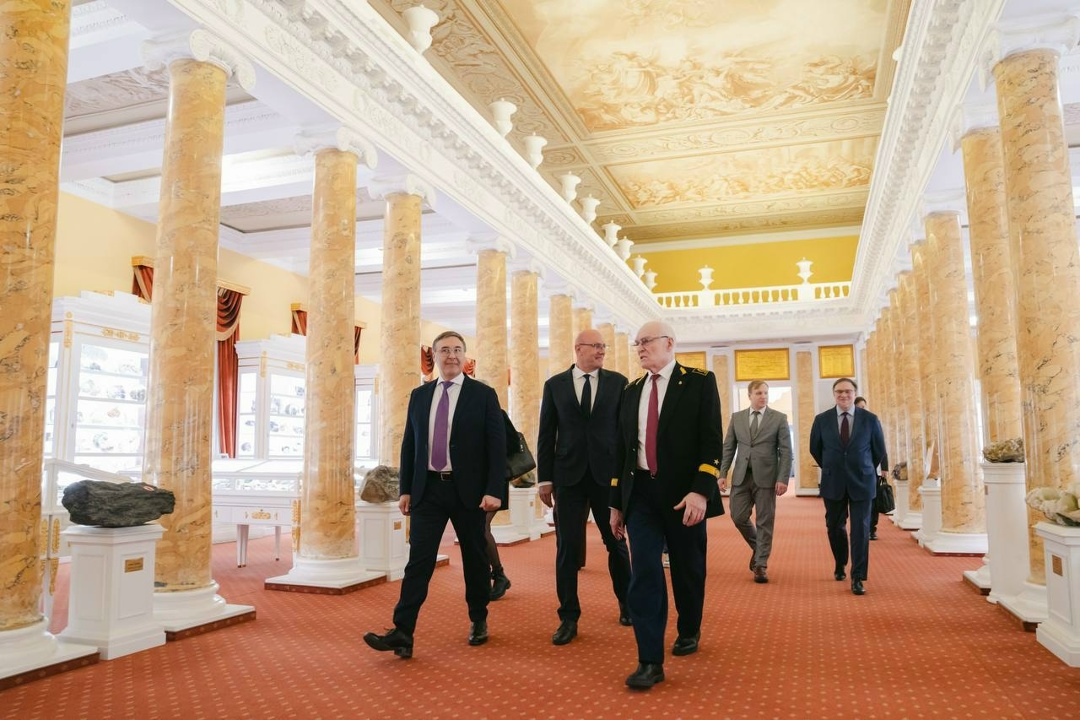 Дмитрий Чернышенко и Валерий Фальков оценили научно-технологические разработки Санкт-Петербургского горного университета императрицы Екатерины II.