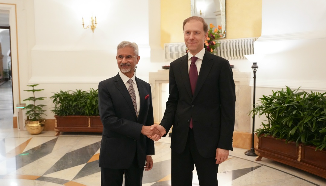 Денис Мантуров с рабочим визитом посетил Республику Индия.