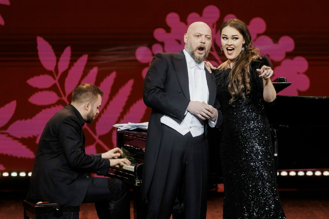 Юбилейная увертюра В Волгограде стартовал гастрольный тур в честь 35-летия Компании.