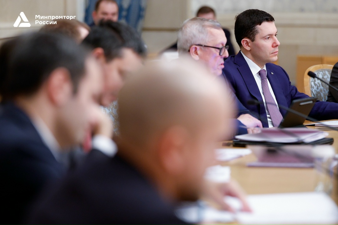 ️Антон Алиханов: «Доля лесной промышленности в ВВП страны остается стабильной»