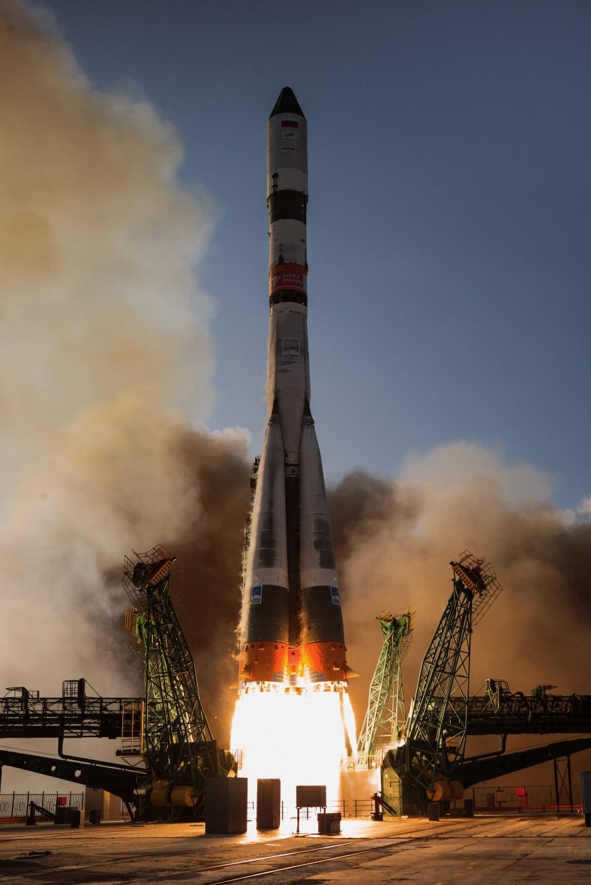 В объективе — огонь, воздух и ракета