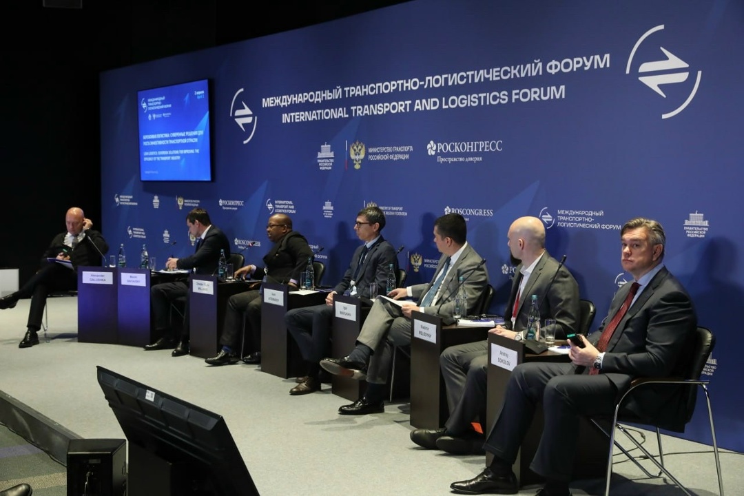 Трансарктический коридор: ставка на цифру и механизм переключения потоков