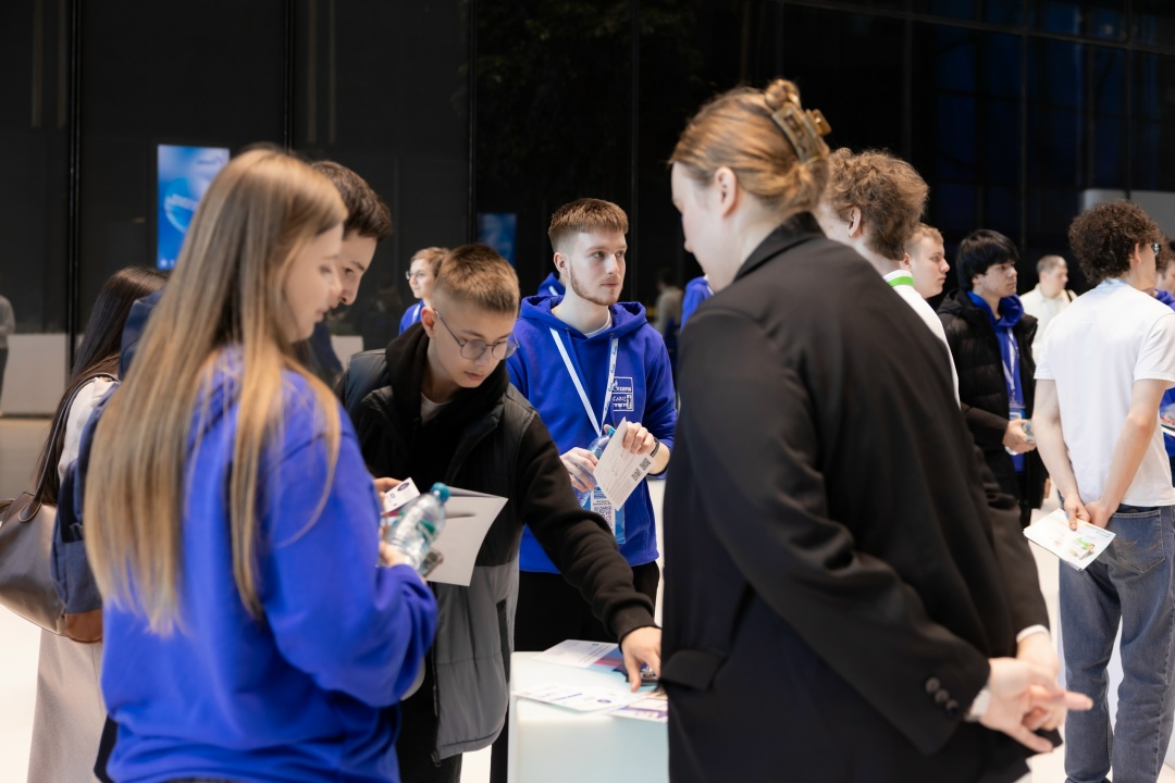 2 апреля в штаб-квартире Группы Газпром — петербургском Лахта Центре — было по-хорошему шумно и по-настоящему интересно