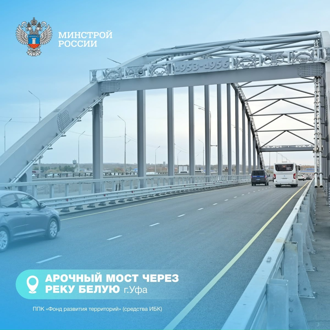 Ровно 265 лет назад, 3 апреля 1760 года, императрица Елизавета Петровна подписала указ о строительстве первых постоянных мостов в Санкт-Петербурге