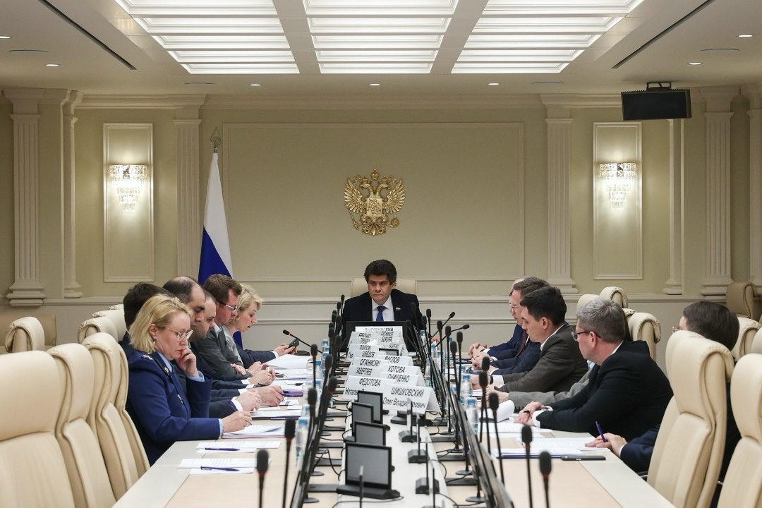 В Совете Федерации РФ обсудили реализацию инвестиционных программ ресурсоснабжающих организаций сферы ЖКХ