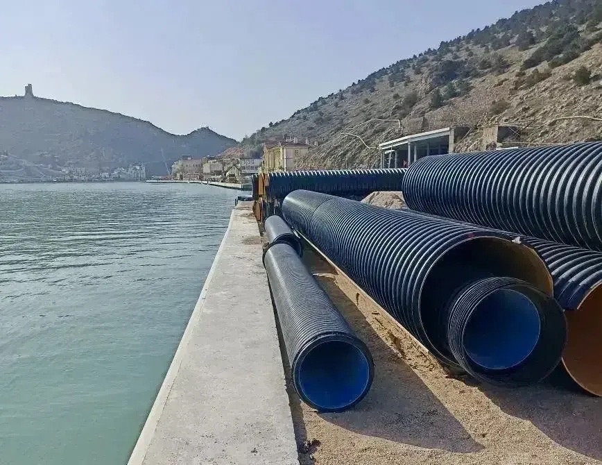 В Балаклаве продолжается строительство яхтенной марины