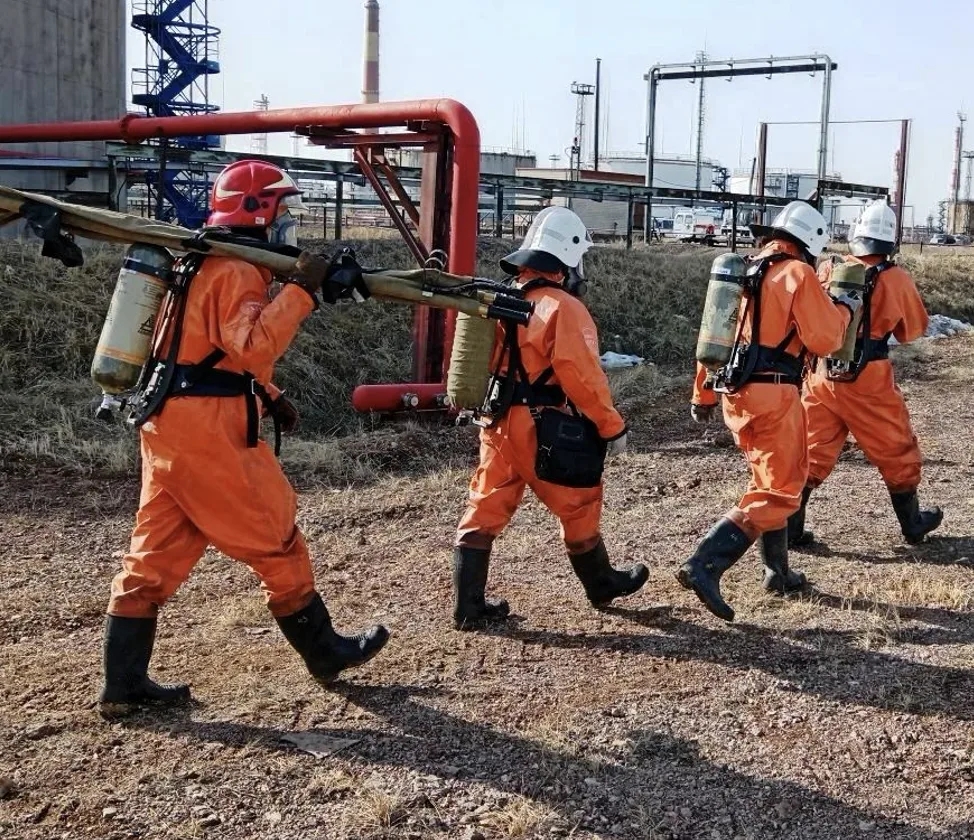 Западно-Уральское управление Ростехнадзора в составе межведомственной комиссии проверило готовность ПАО «Орскнефтеоргсинтез» к действиям по ликвидации разлива…