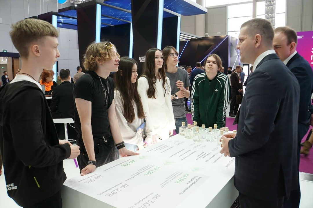 Энергия решений Татнефти В Казани проходит форум «Энергопром», где Татнефть делится своим практическим опытом в области энергоэффективности и технологического…