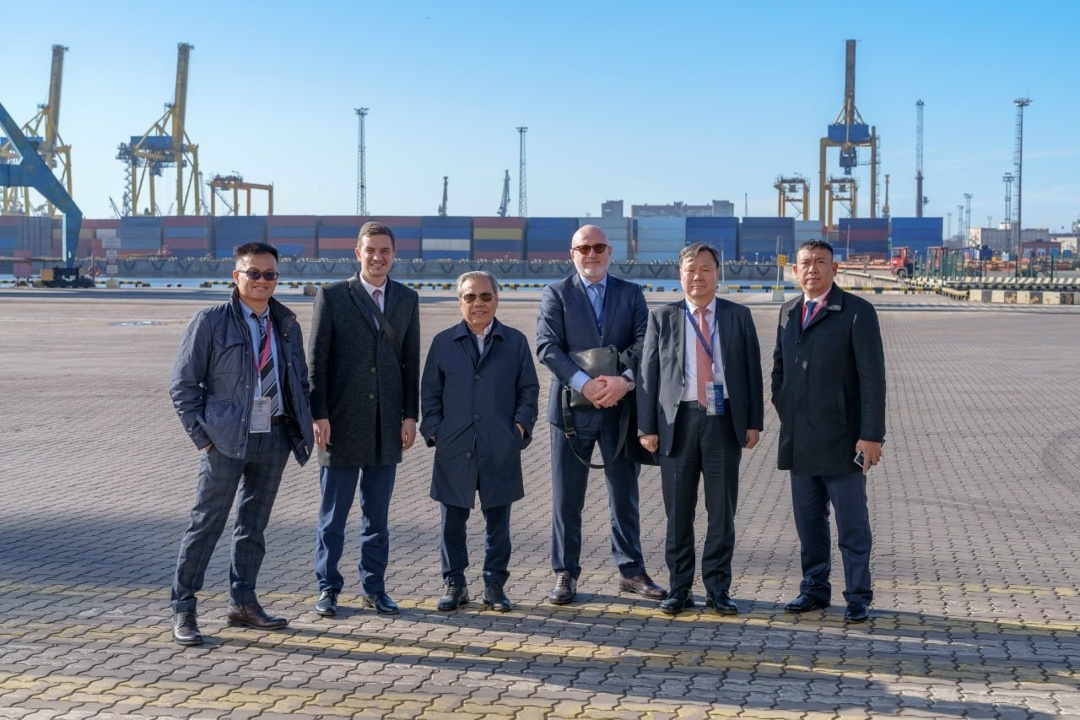 Балтика встречает Азию Расширили программу Международного транспортно-логистистического форума на активы Группы