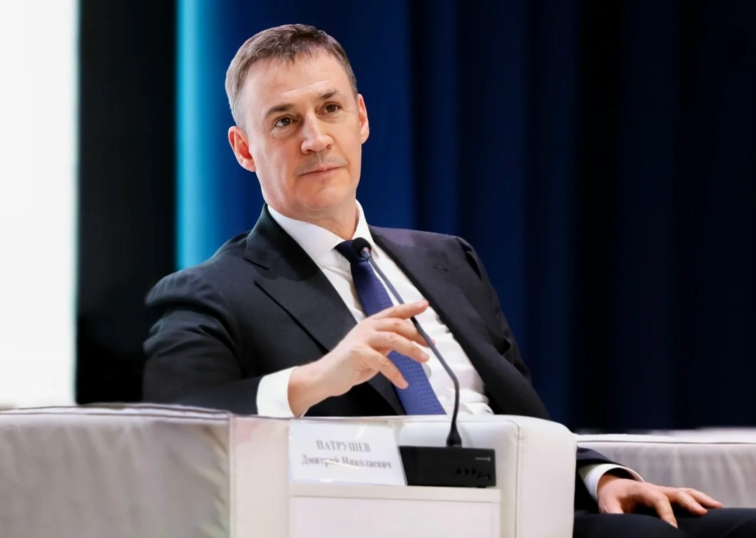 Поздравление Дмитрия Патрушева с Днем геолога.