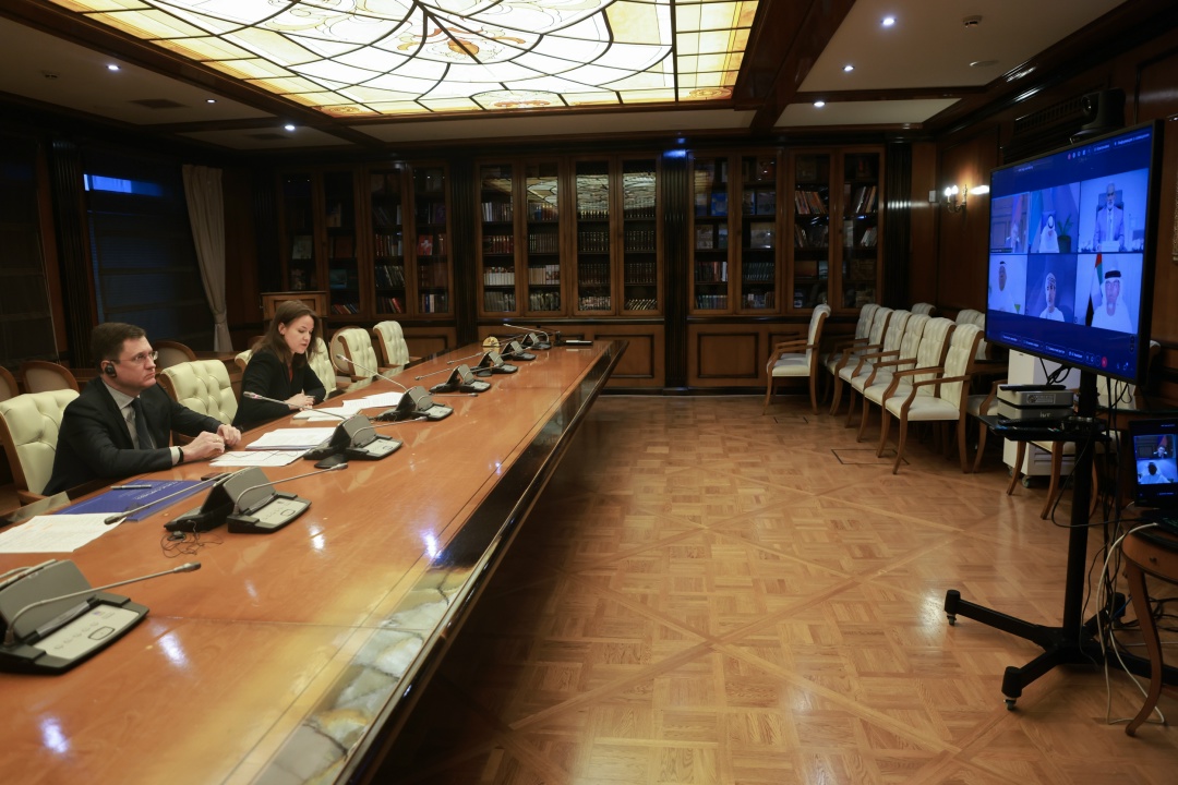 Александр Новак принял участие в заседании группы восьми стран ОПЕК+, принявших дополнительные добровольные корректировки добычи нефти.