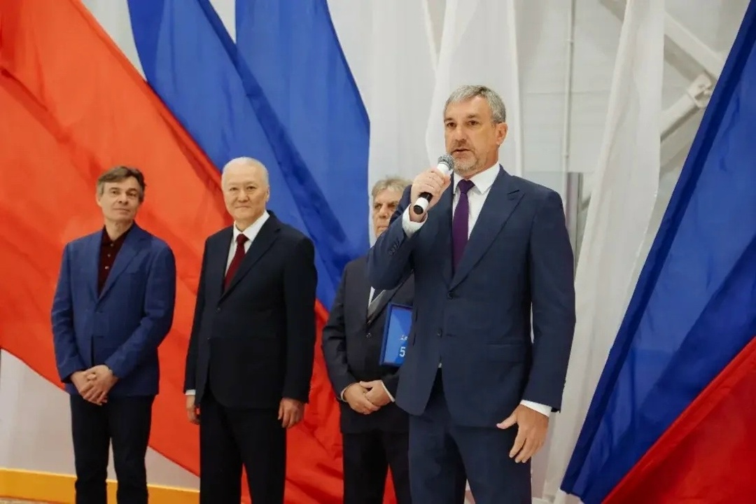 НОВЫЙ ФОК В рамках проекта «Газпром — детям» открылся физкультурно-оздоровительный комплекс в Белогорске Амурской области