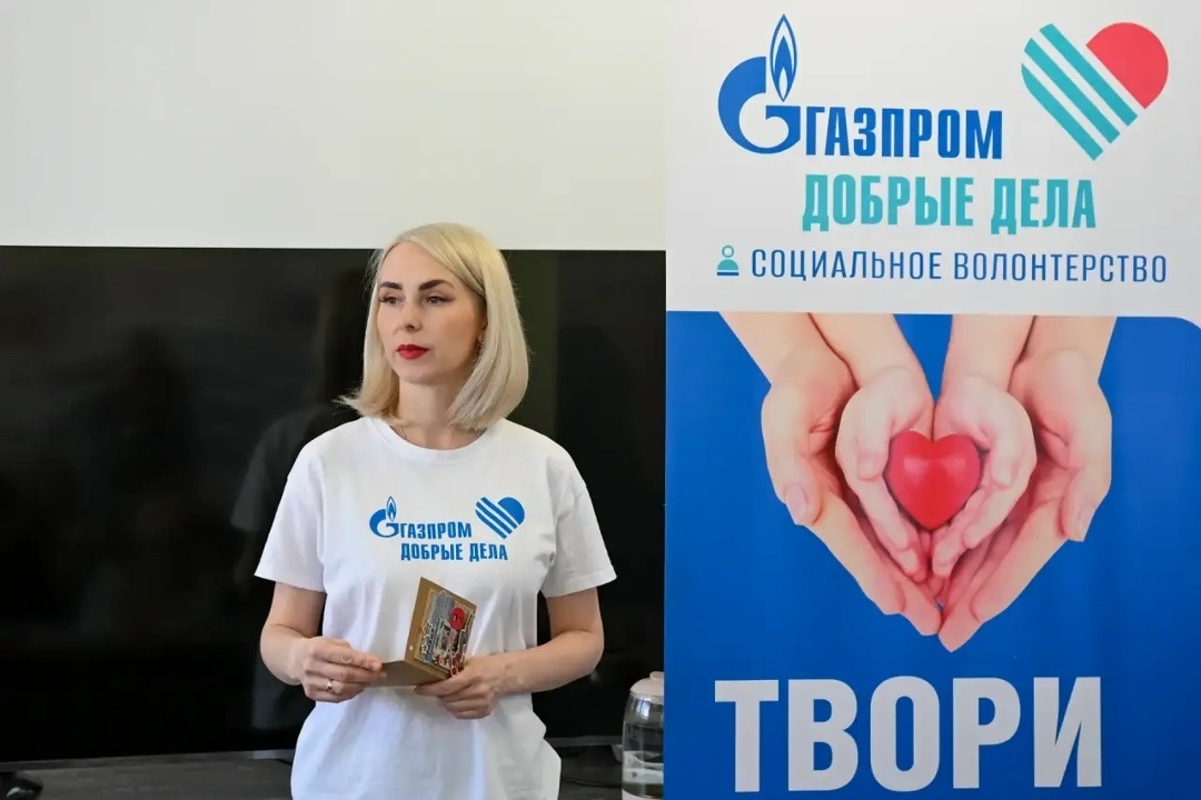 ОТКРЫТКИ К 9 МАЯ Открытки ко Дню Победы создали дети из Свободненского социально-реабилитационного центра с помощью волонтеров-газопереработчиков