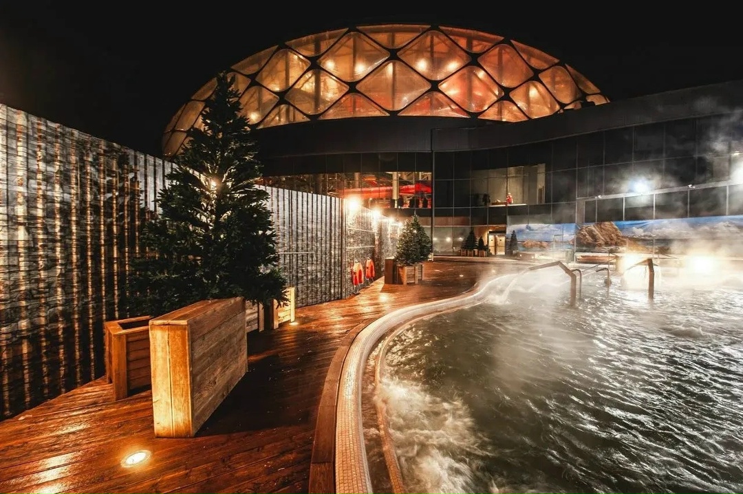 Дмитрий Чернышенко и Максим Решетников представили показатели внутреннего туризма за первые 2 месяца 2026 года.