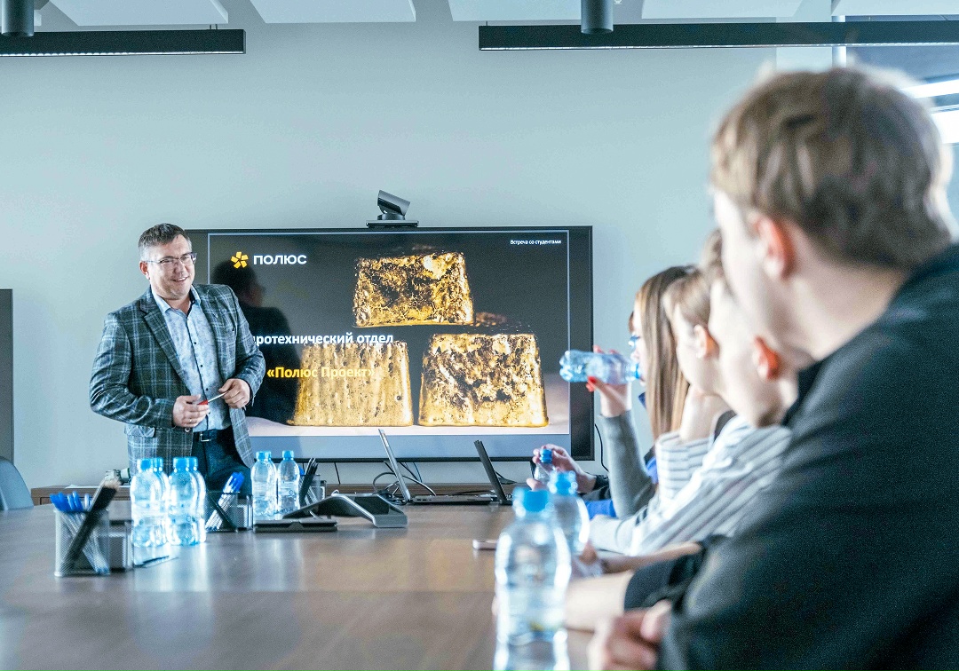 В Красноярске для 20 ребят из нашего профориентационного «Полюс-класса» завершилось третье погружение.