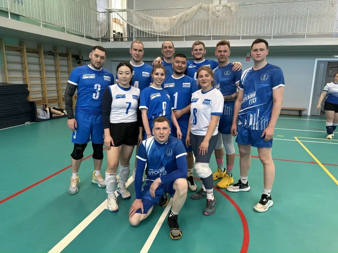 НОВАЯ СПОРТИВНАЯ НАГРАДА Сборная волейболистов Амурского ГПЗ стала второй на Спартакиаде трудовых коллективов Свободного