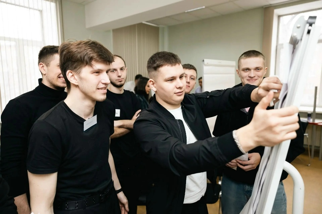 В Распадской стартовал восьмой сезон Школы молодого специалиста