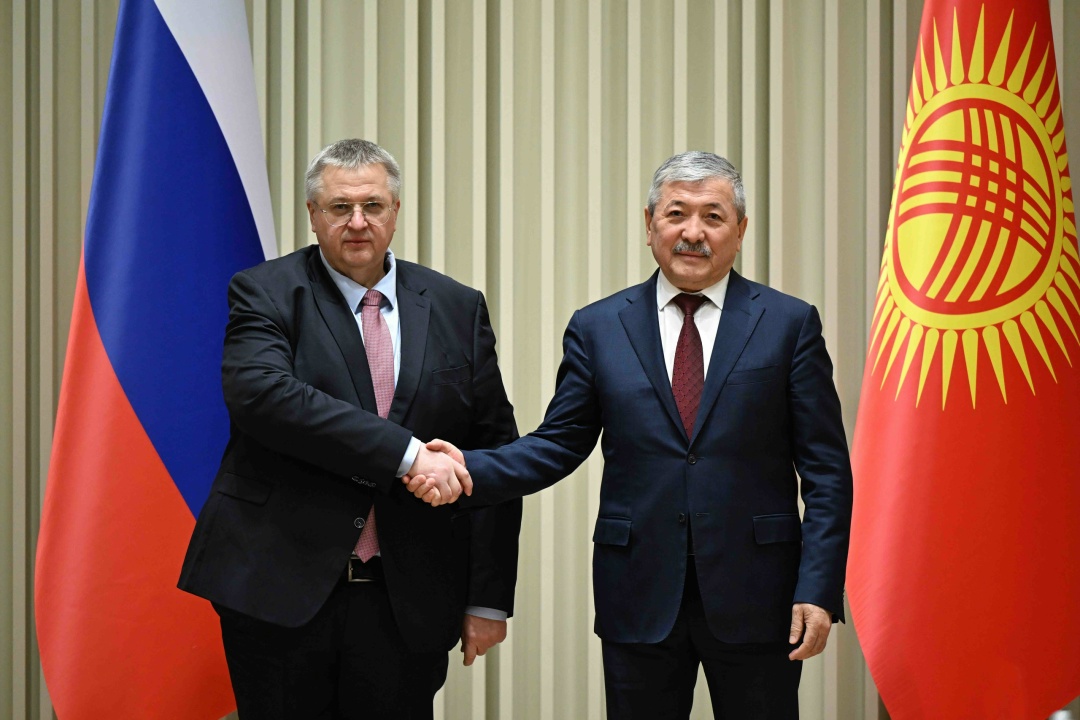 Алексей Оверчук посетил Киргизию с рабочим визитом.