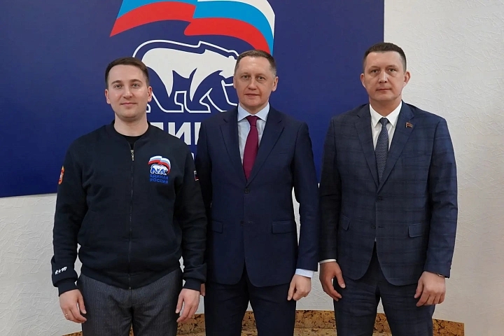 Представители ММК — Владимир Дрёмов и Андрей Орехов — заявились на праймериз «Единой России»