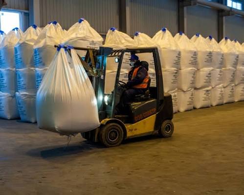 ФАС считает необходимым сохранить механизм фиксации внутренних цен на удобрения. Об этом сказал глава ведомства Максим Шаскольский, пишет ТАСС. «Он дает…