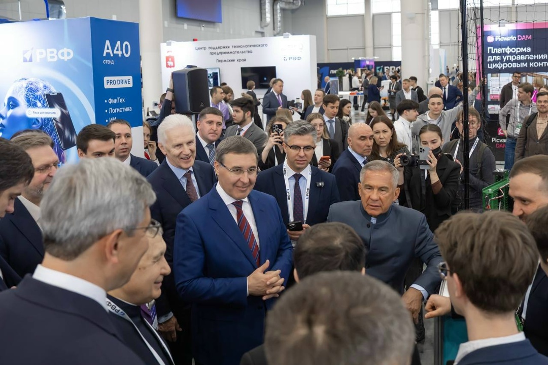 Глава Минобрнауки Валерий Фальков дал старт мероприятиям ХХ Всероссийского венчурного форума в Казани.