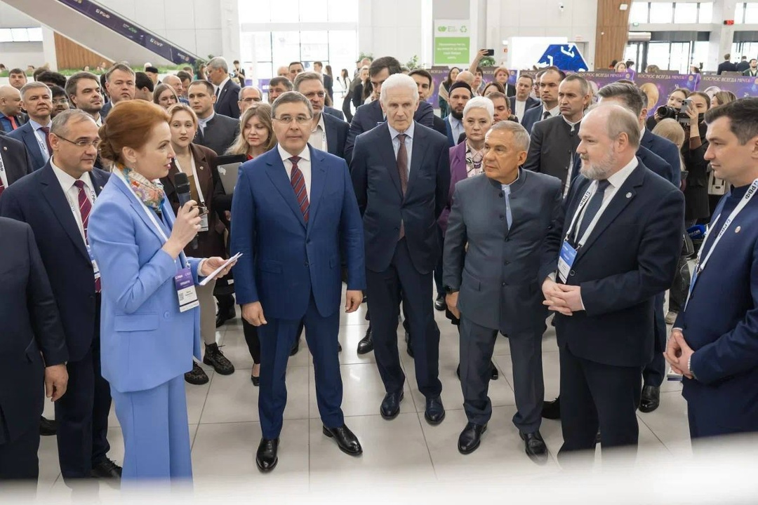 Глава Минобрнауки Валерий Фальков дал старт мероприятиям ХХ Всероссийского венчурного форума в Казани.