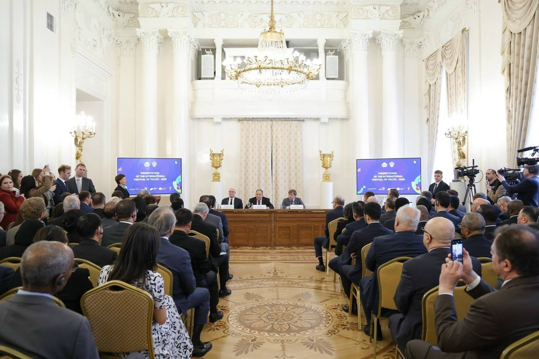 Дмитрий Чернышенко и Сергей Лавров презентовали Международный фестиваль молодежи представителям дипломатического корпуса.