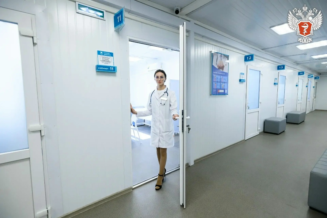 В Оренбурге открылась новая модульная поликлиника